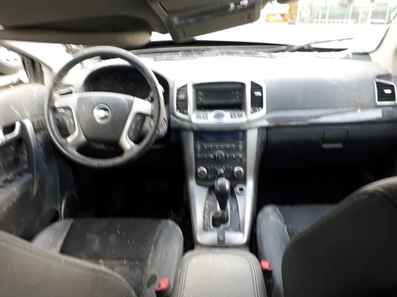 Chevrolet Captiva 2.2 CDTI, снимка 10 - Автомобили и джипове - 21487387