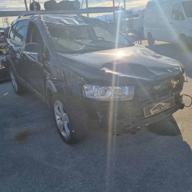 Chevrolet Captiva 2.2 CDTI, снимка 14 - Автомобили и джипове - 21487387