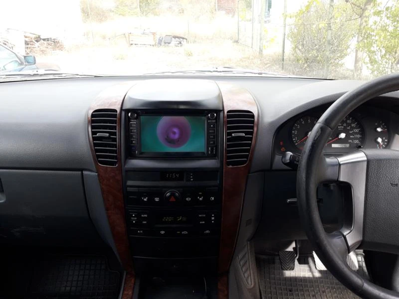 Kia Sorento 2.5 CRDI , снимка 11 - Автомобили и джипове - 23287832