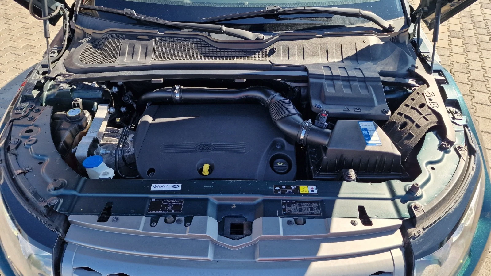 Land Rover Range Rover Evoque 2.2Td4 4x4 | Mobile.bg — изображение 14