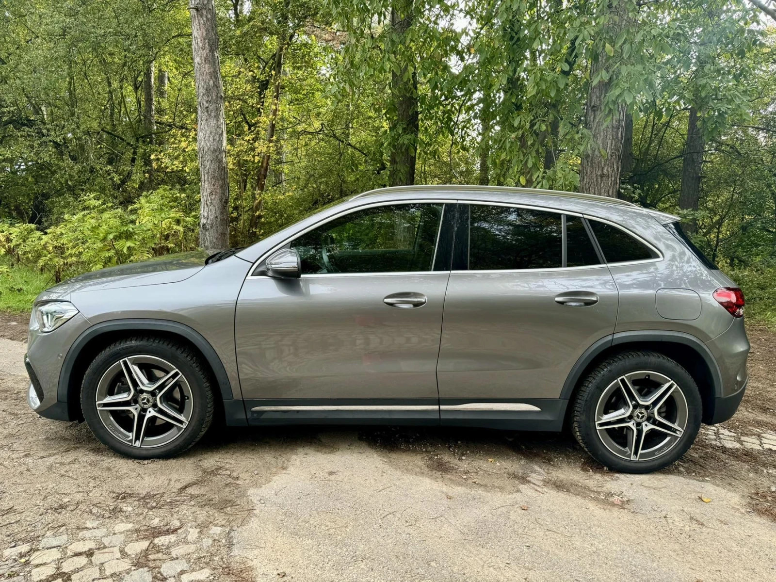 Mercedes-Benz GLA 200 GLA-200d - 4-MATIC - изображение 4