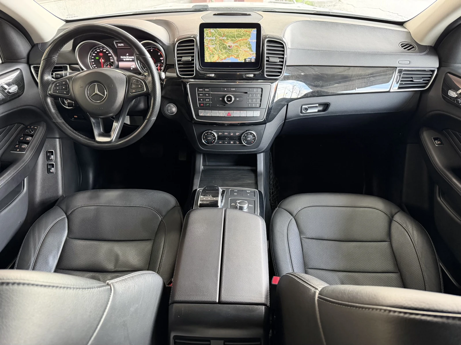 Mercedes-Benz GLE 350 AMG * OBDUH* KeyLess* Cam360* BlindSpot* Podgrev* , снимка 11 - Автомобили и джипове - 54129085