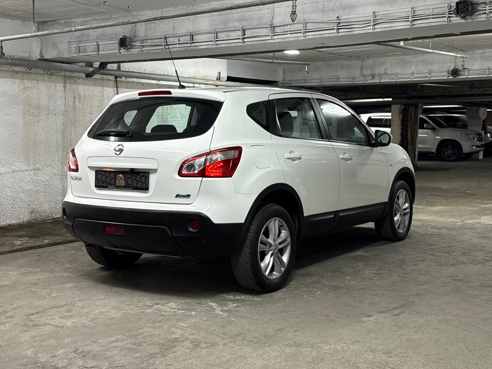 Nissan Qashqai, снимка 6 - Автомобили и джипове - 55019449