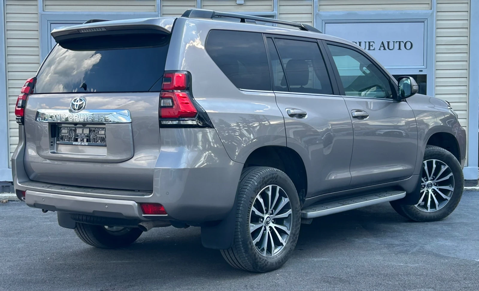 Toyota Land cruiser 150* 2.8D4D* 6+ 1, снимка 2 - Автомобили и джипове - 55062650