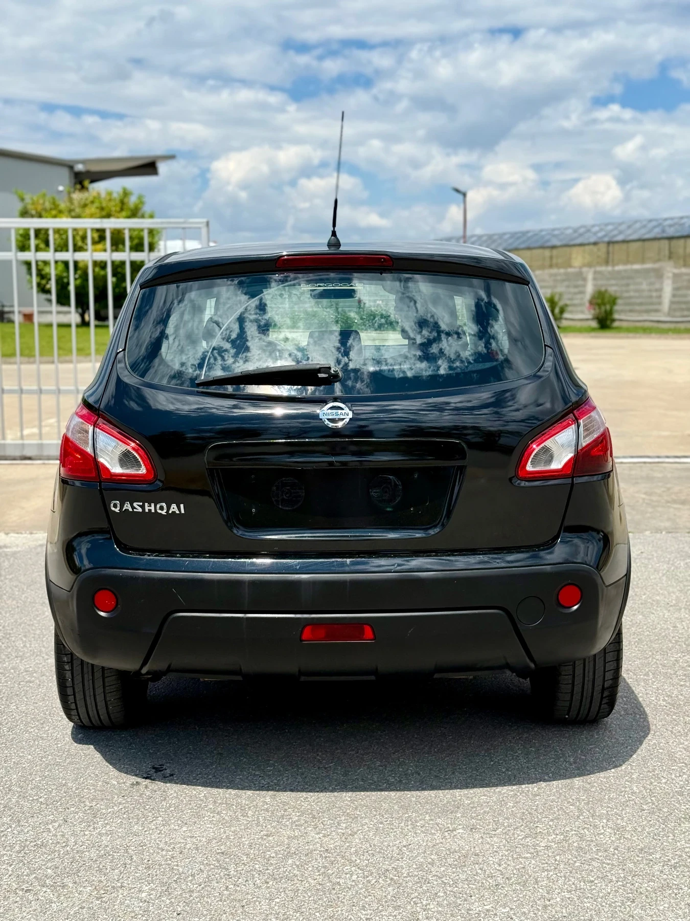 Nissan Qashqai 1.6i/ ГАЗ/БЕНЗИН, снимка 7 - Автомобили и джипове - 55224738