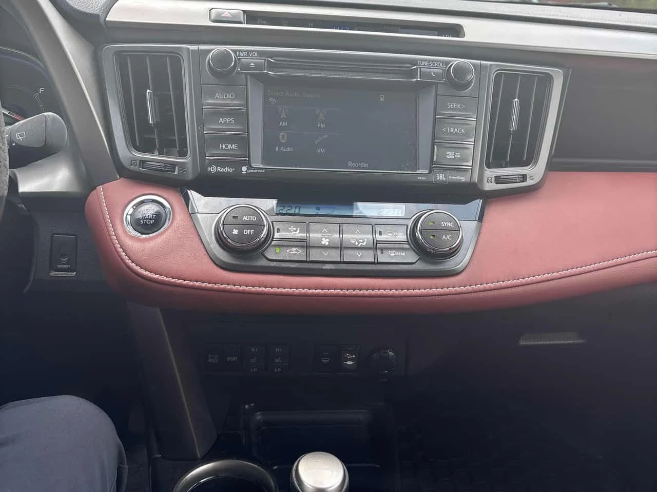 Toyota Rav4 * Limited * АВТОКРЕДИТ БЕЗ ПЪРВОНАЧАЛНА ВНОСКА* , снимка 9 - Автомобили и джипове - 55581692