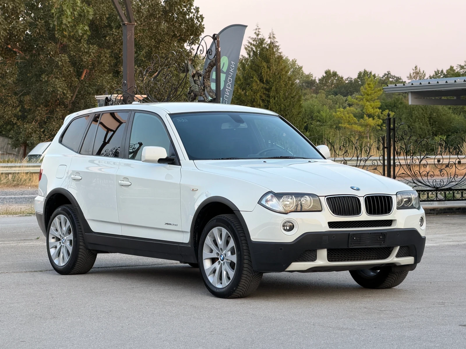 BMW X3 2.0D X-Drive АВТОМАТ ИТАЛИЯ, снимка 4 - Автомобили и джипове - 55590646