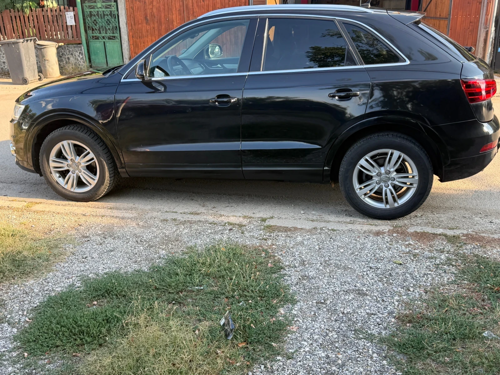Audi Q3, снимка 9 - Автомобили и джипове - 56595417