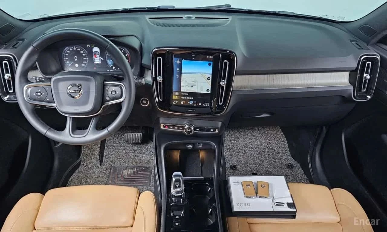 Volvo XC40, снимка 6 - Автомобили и джипове - 56687104
