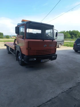     Nissan Trade 