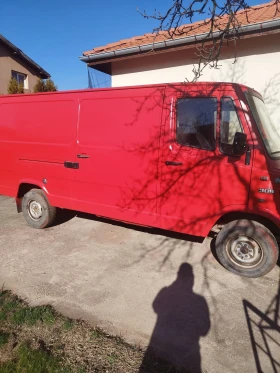 Mercedes-Benz 2.3 308