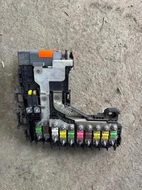Citroen Peogeot контролен модул за захранване G06, снимка 2
