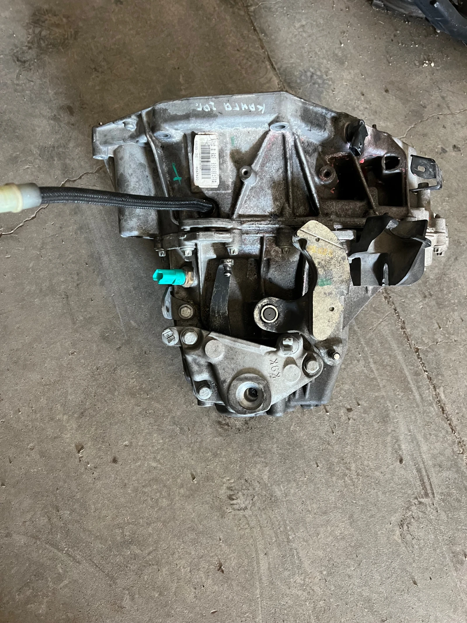 TL4 B 363 320105415R ����� 6 �������� ��������� ����� RENAULT KANGO EXPRESS 1.5DCI TL4B363 | Mobile.bg � ����������� 5