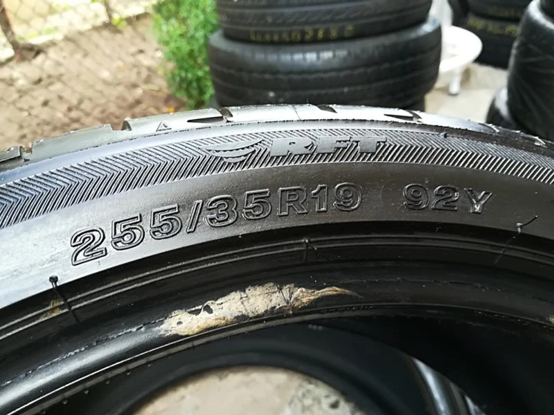 Гуми Летни 255/35R19, снимка 5 - Гуми и джанти - 21769031