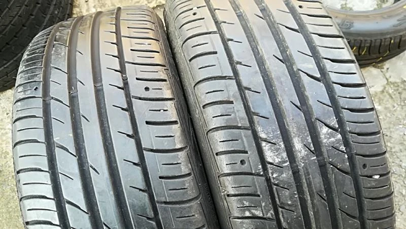 Гуми Летни 205/45R17, снимка 2 - Гуми и джанти - 25323287