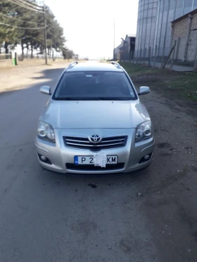 Toyota Avensis Комби, снимка 2