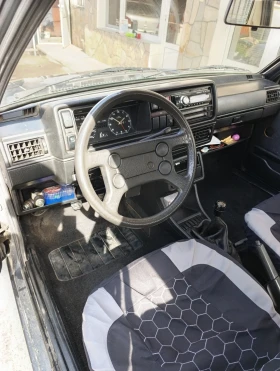 VW Jetta | Mobile.bg    4