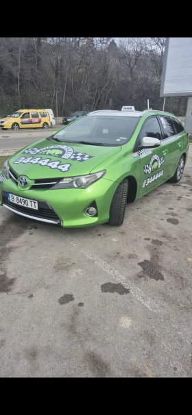 Toyota Auris 1.8 HYBRID Taxi, снимка 4 — Bazar.bg Toyota Auris 1.8 HYBRID Taxi, снимка 4