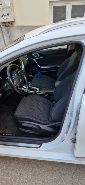 Kia Ceed 1.6 PHEV - 14800 € - 25555354 5