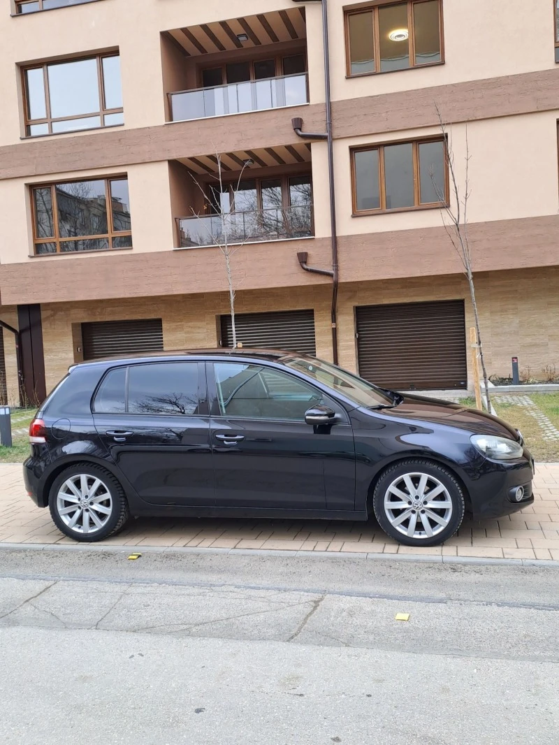 VW Golf 1.6 tdi , снимка 1 - Автомобили и джипове - 47233756