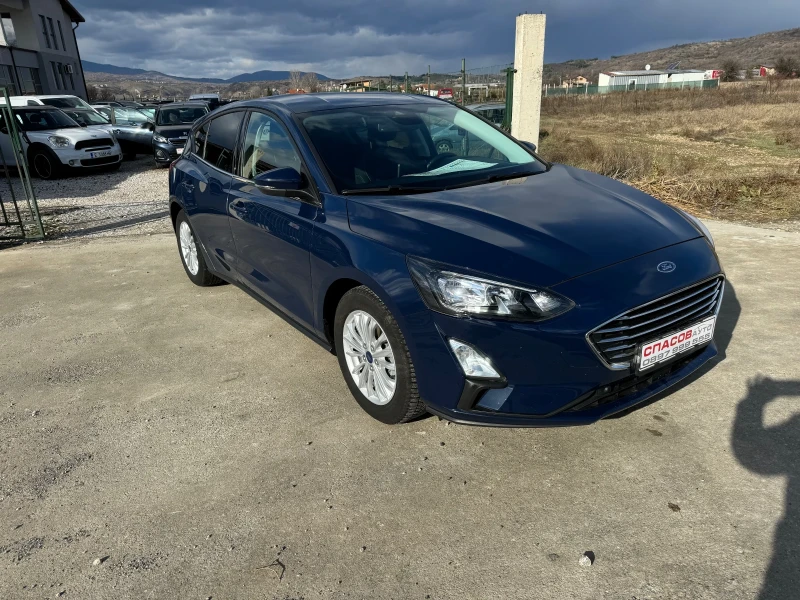 Ford Focus 1.0 T titanium, снимка 3 - Автомобили и джипове - 48078016