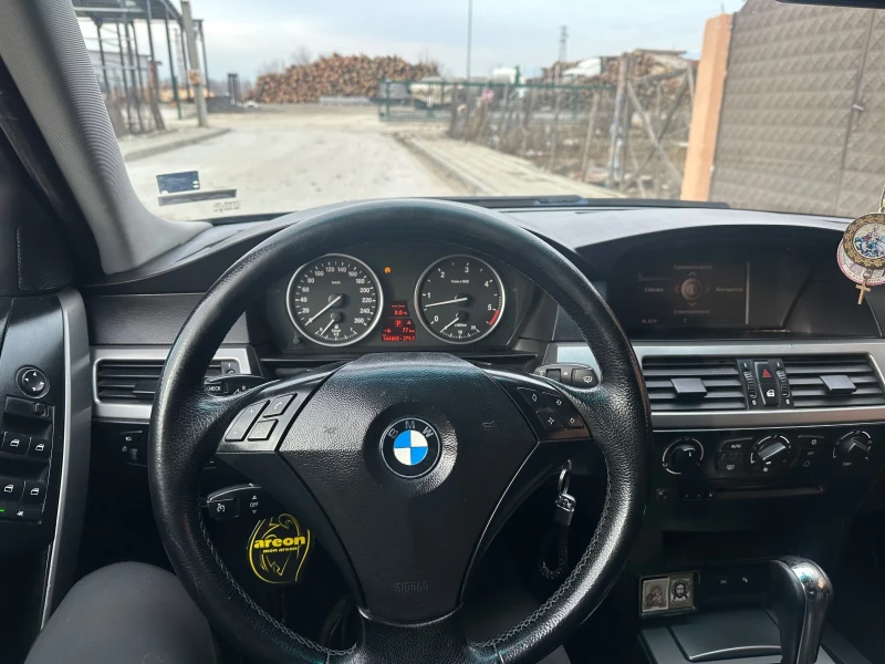 BMW 530 530d 218hp задно автоматик, снимка 11 - Автомобили и джипове - 48422450