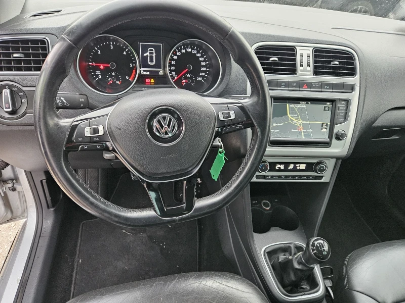 VW Polo 1.4tdi euro6 full extra, снимка 11 - Автомобили и джипове - 48771764