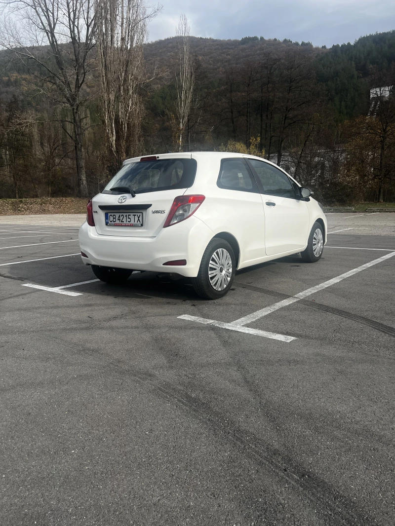 Toyota Yaris, снимка 5 - Автомобили и джипове - 52580452