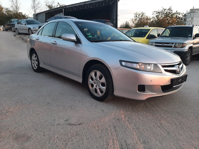Honda Accord 2.0i AUTO FACE 91000km!!!, снимка 4 - Автомобили и джипове - 52160226