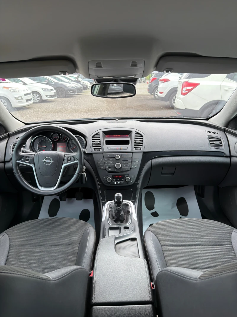 Opel Insignia 2.0 CDTI, снимка 11 - Автомобили и джипове - 52644385