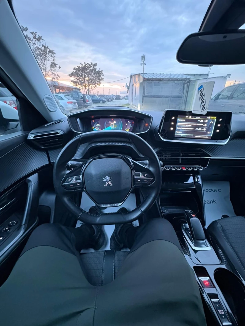 Peugeot 2008, снимка 3 - Автомобили и джипове - 52686247