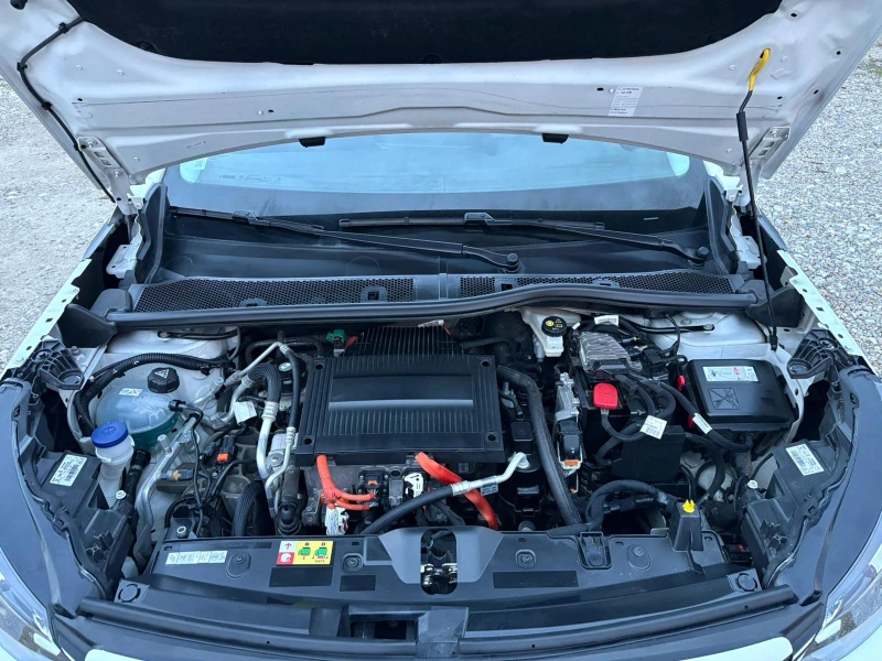 Peugeot 2008, снимка 8 - Автомобили и джипове - 52686247