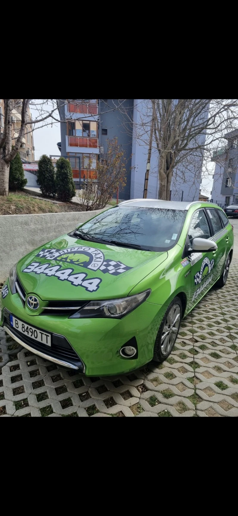 Toyota Auris 1.8 HYBRID Taxi, снимка 1 - Автомобили и джипове - 52755456
