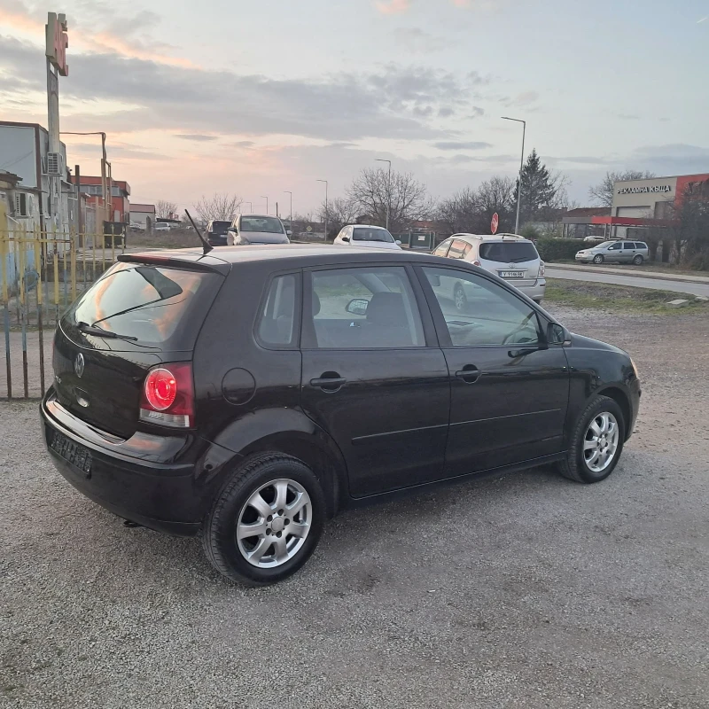 VW Polo 1 2i, снимка 4 - Автомобили и джипове - 53013971