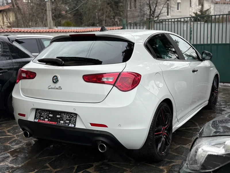Alfa Romeo Giulietta 1750TBi! Quadrifoglio Verde TCT! АВТОМАТ!, снимка 5 - Автомобили и джипове - 53166065