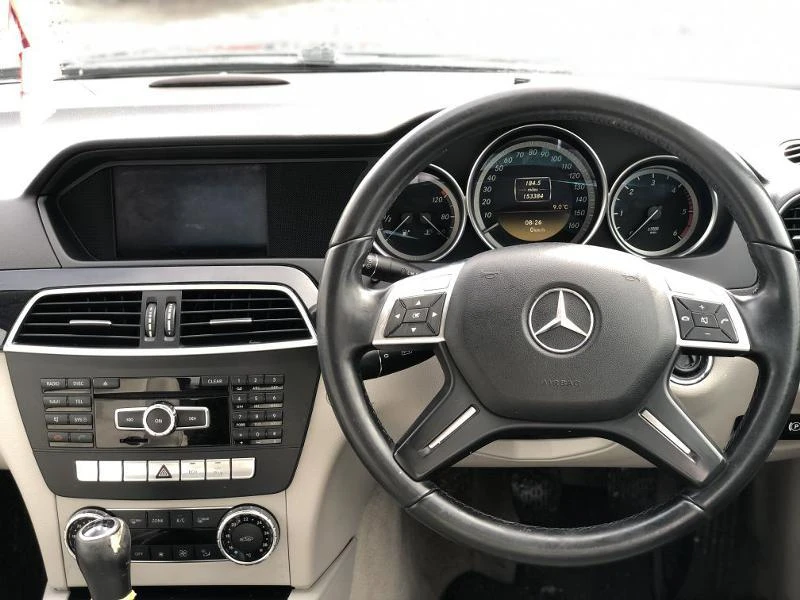 Mercedes-Benz C 220 W204 facelift на части - изображение 5