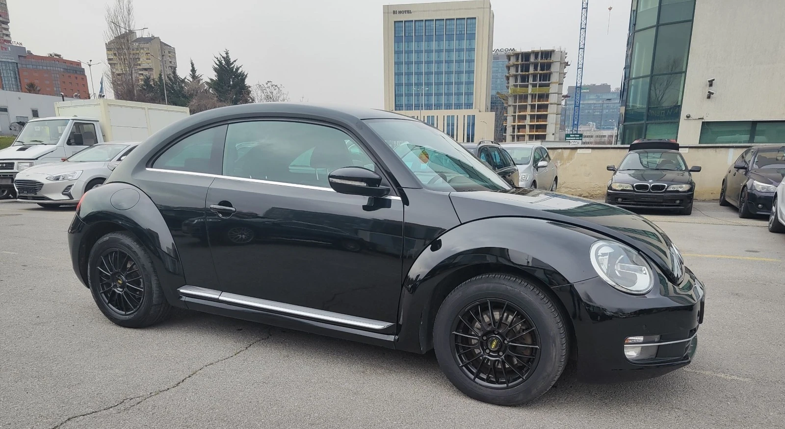 VW Beetle 1, 4tfsi, 160 к с.  Навигация , парктроник - изображение 9