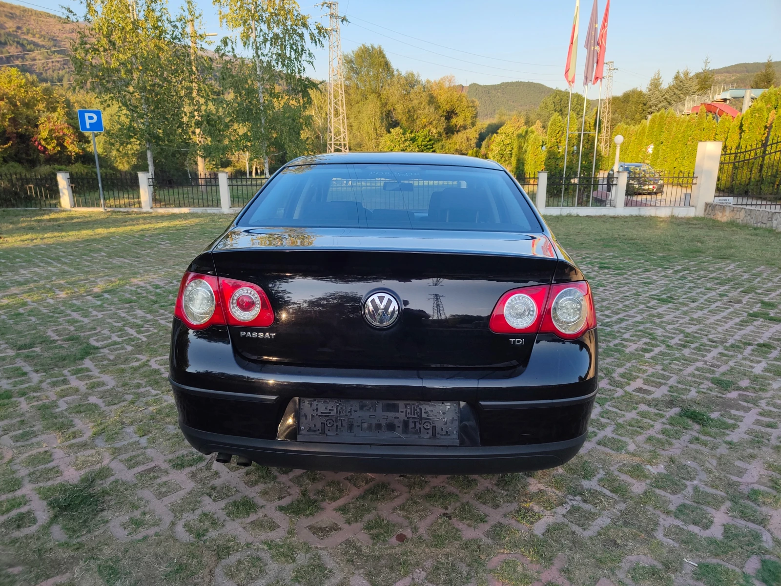 VW Passat 1.9TDI * КЛИМАТРОНИК *  - изображение 4