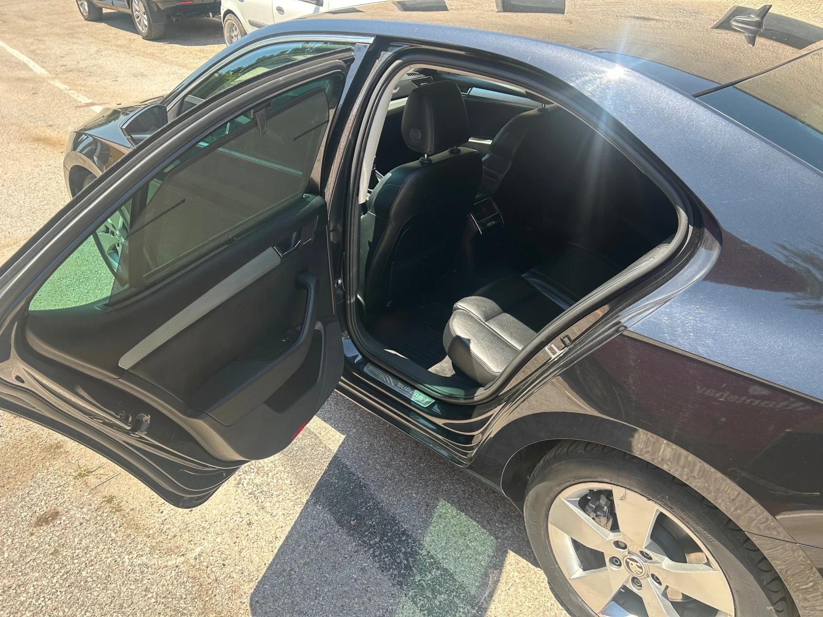 Skoda Superb  - изображение 8