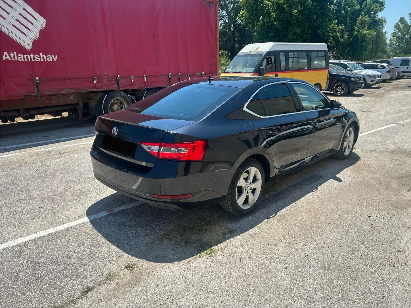 Skoda Superb  - изображение 4