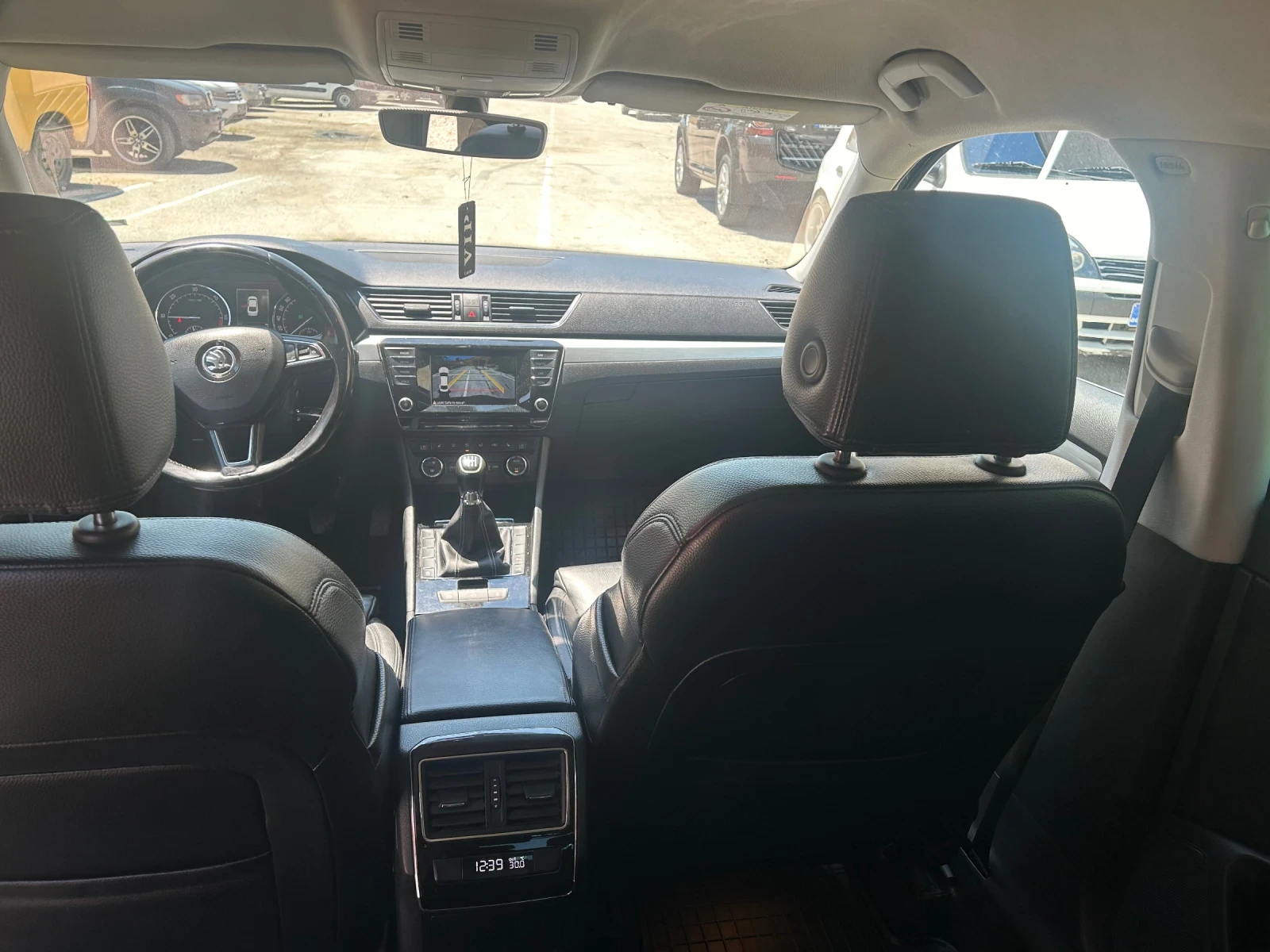 Skoda Superb  - изображение 9