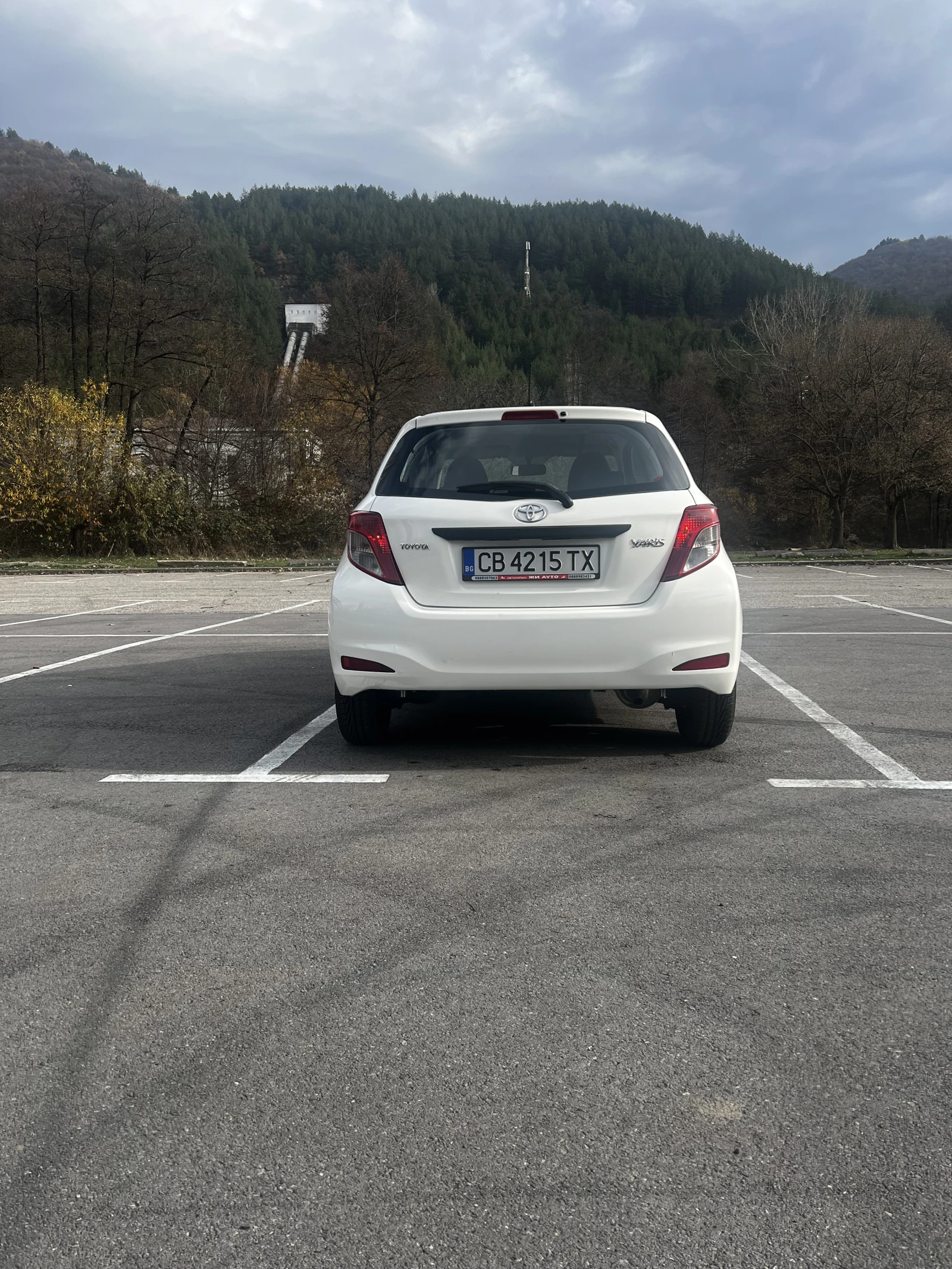 Toyota Yaris  - изображение 3