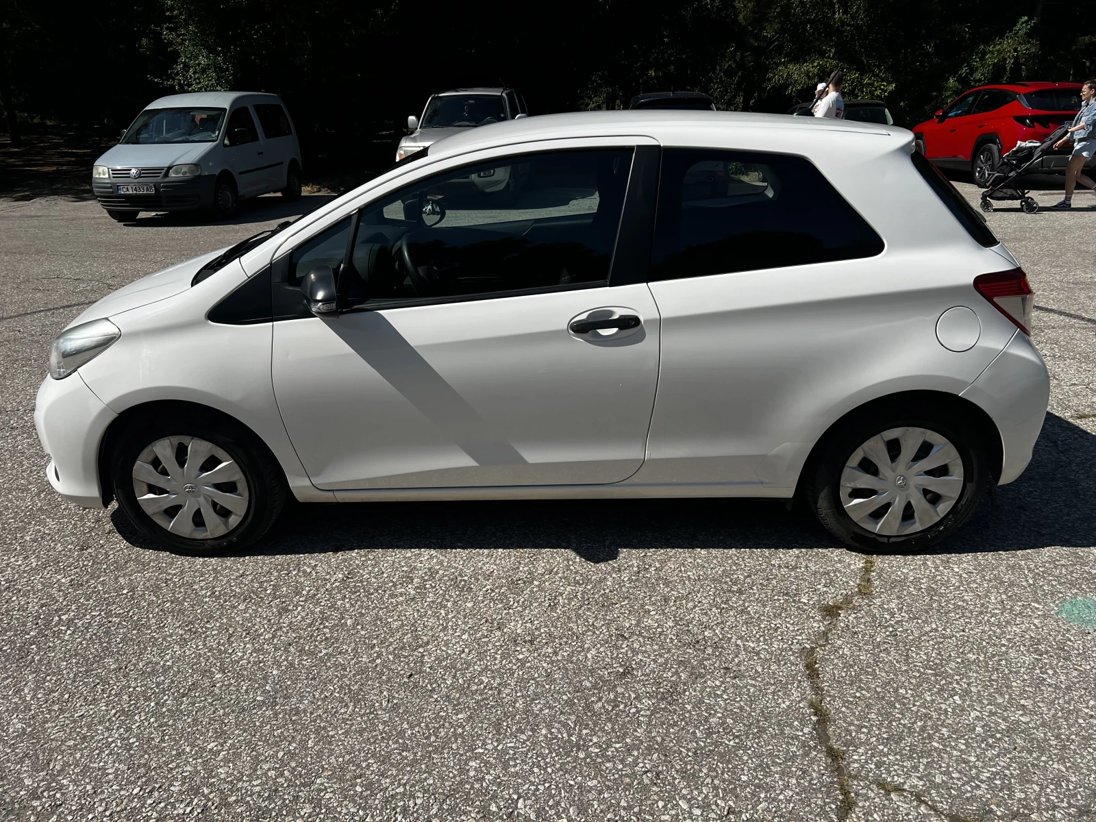 Toyota Yaris  - изображение 2