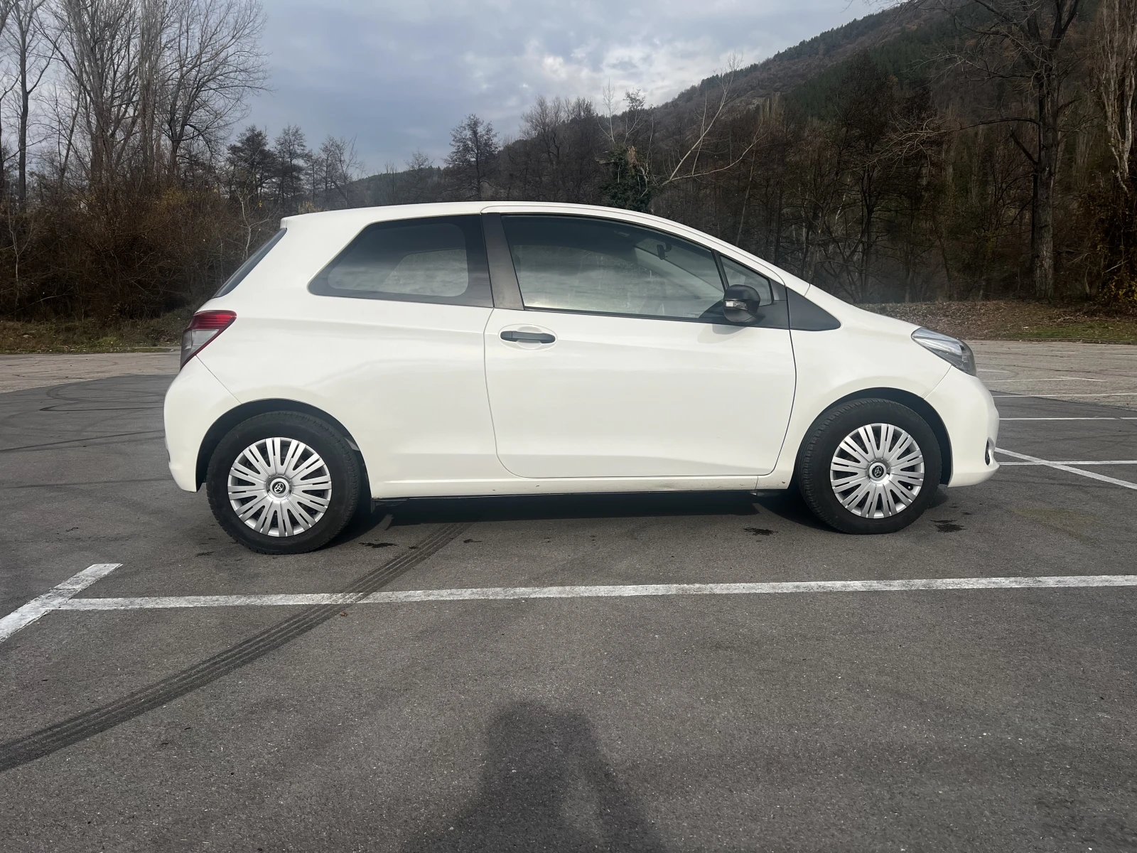 Toyota Yaris  - изображение 6