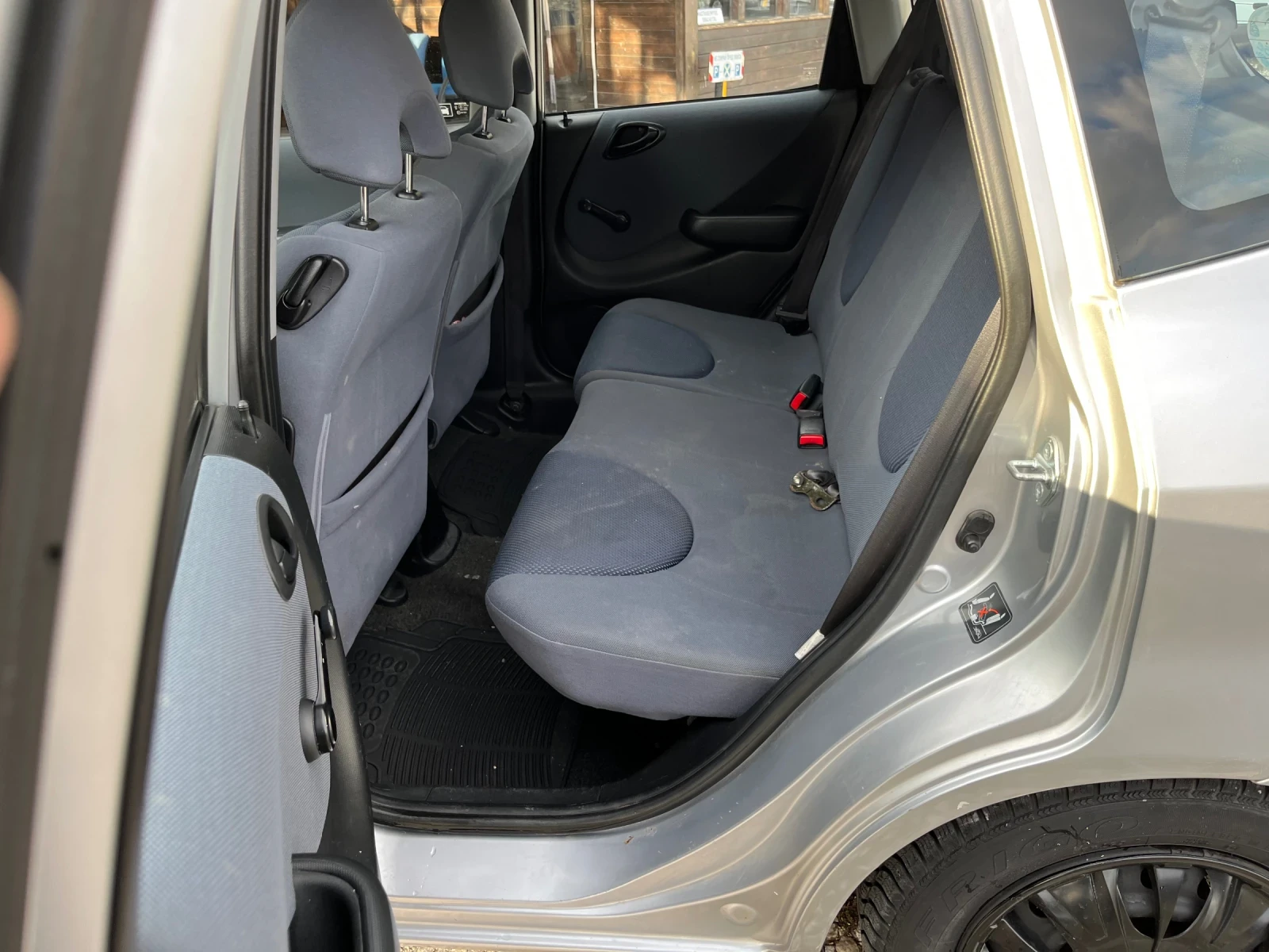 Honda Jazz 1.4i - изображение 10
