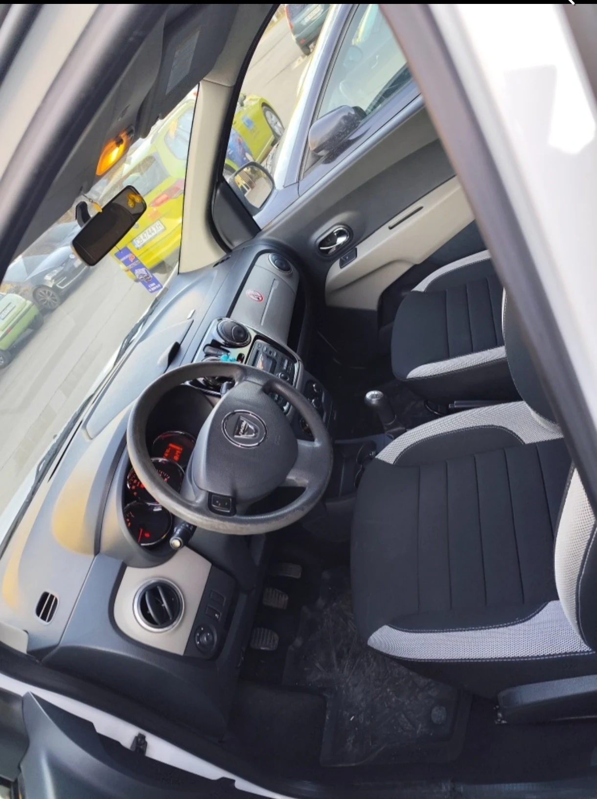 Dacia Lodgy  - изображение 5