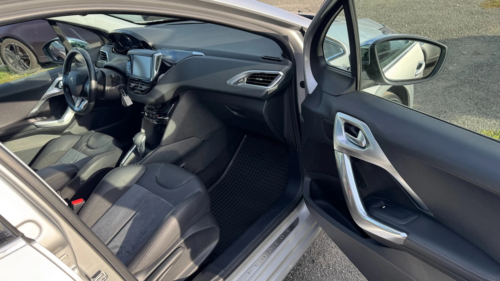 Peugeot 208 ,  ! PDC, , Navi, Tel. | Mobile.bg   14