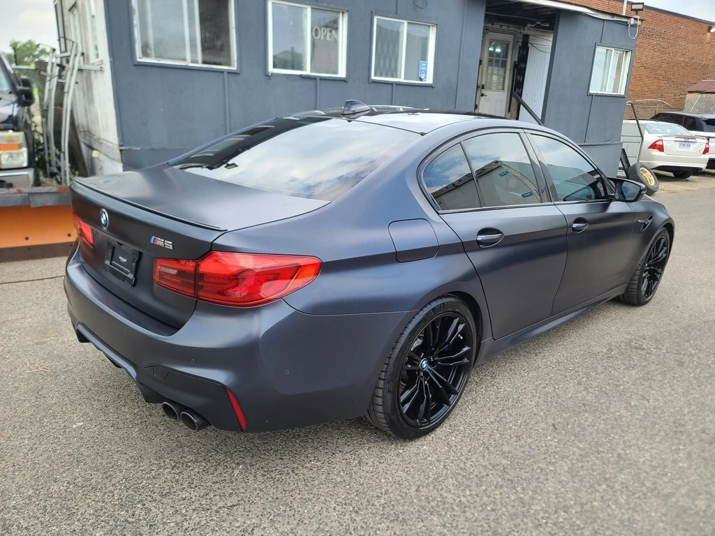 BMW M5 * Sedan * CARFAX *    | Mobile.bg   4