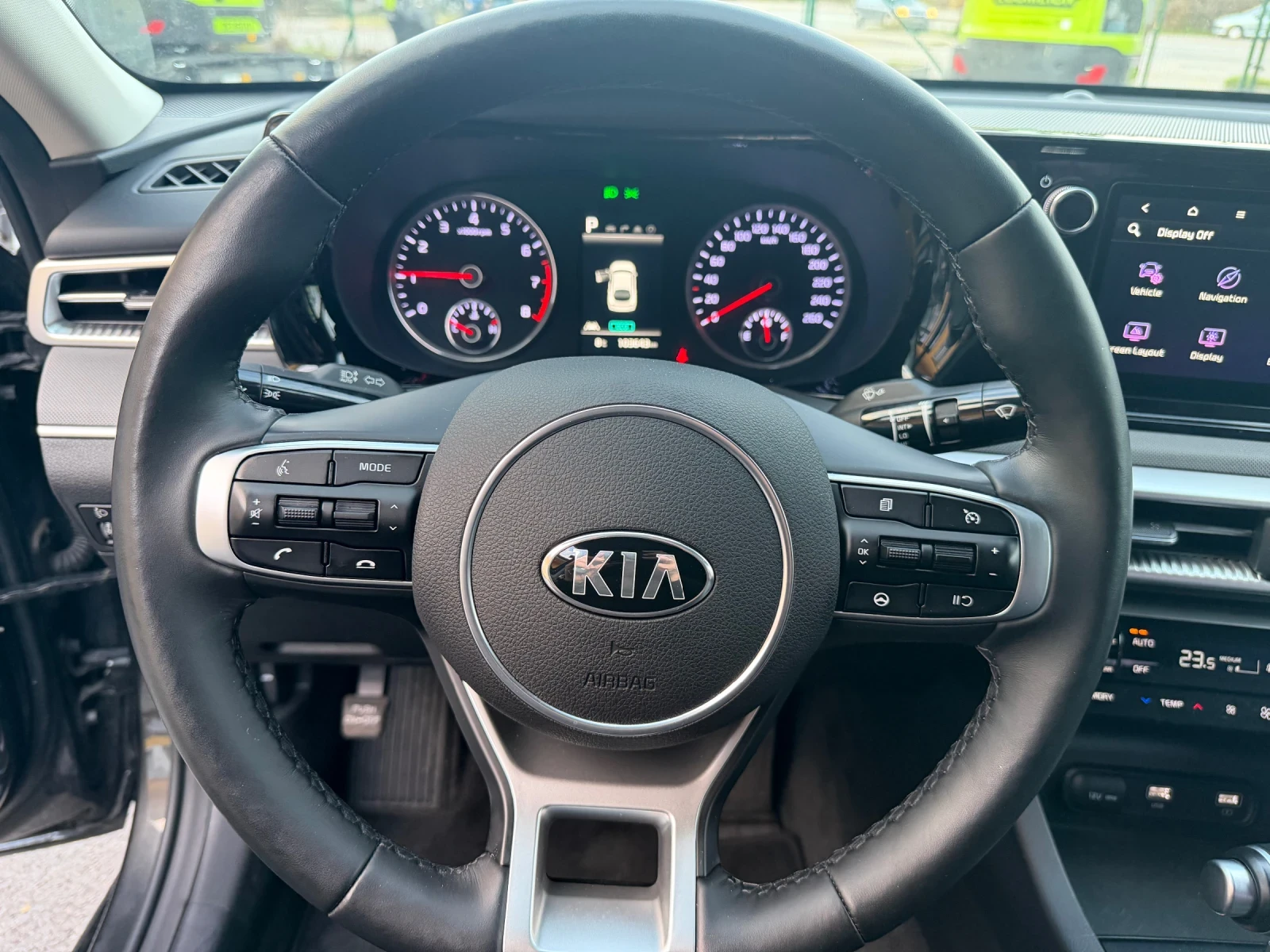 Kia K5 2.0 LPI  | Mobile.bg   9
