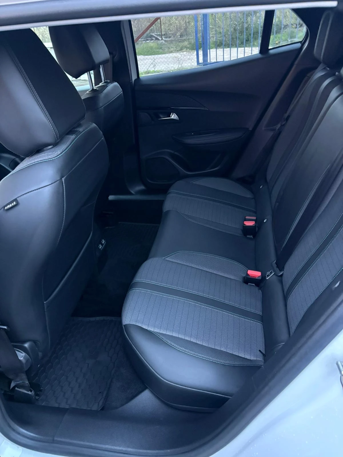 Peugeot 2008 | Mobile.bg � ����������� 12